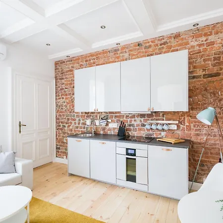 Comfortable By Market Square With Ac As S4a Daire Wroclaw